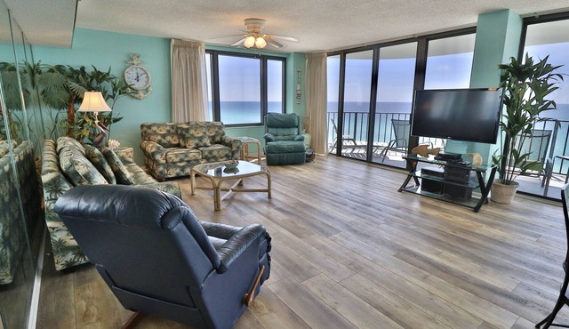 Water Crest 10th Floor Gulf Front Huge 2 BR. Best Deals!
