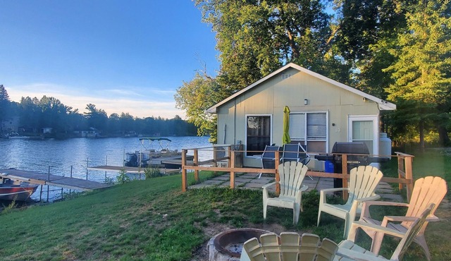 Water Front 3 Bedroom Cottage 10