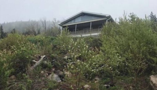 Water front cottages #2 Your Highlands National Park base camp, on South Harbour