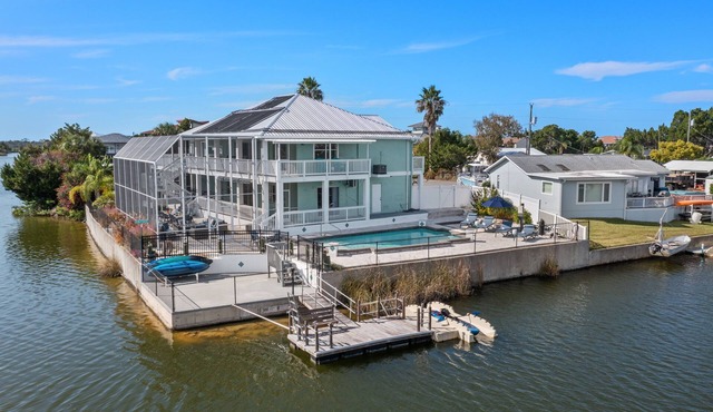 Water Front/Free Heated Salt Water Pool/Game Room/Amenities Galore