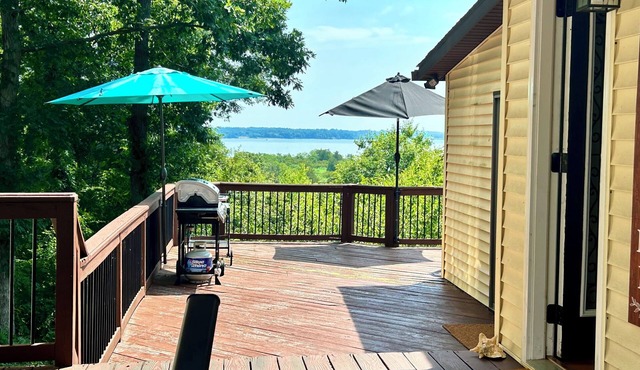 Water front Oasis in quiet Mechanicsville, MD