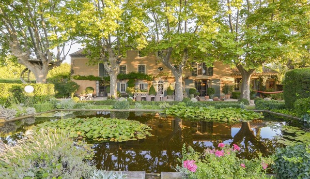 Water Lily House - Ten Bedroom Villa, Sleeps 18