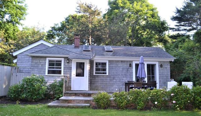Water Mill, charming country cottage