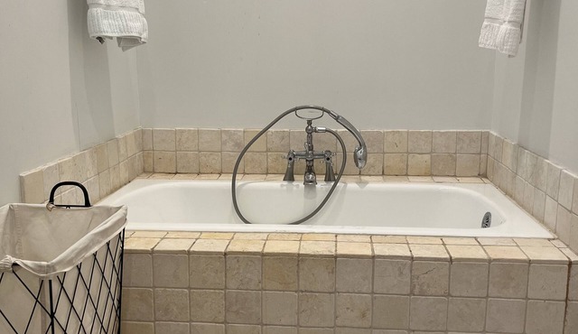 Water mill cottage on a 5 acre estate near beaches