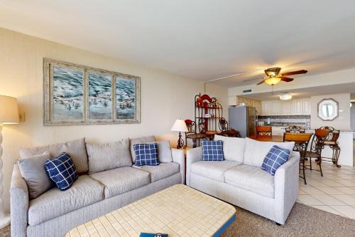 Water's Edge Resort 1501