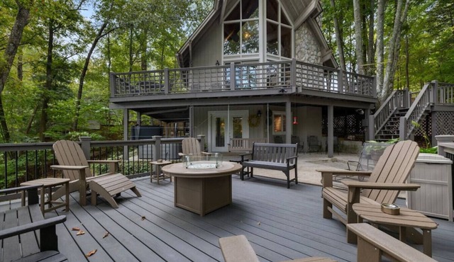 Water's Edge-Water Views, Dock/Slip, Hot Tub, Fire Pit, SUPs