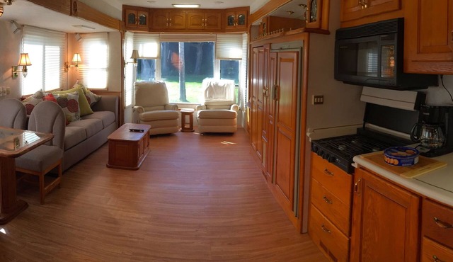 Water View, 100 Fishing Dock! Teton 40 Ft. Trailer W/3 Slide Outs.