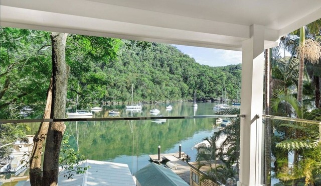 Water View 4Bedroom Peaceful Riverside Retreat