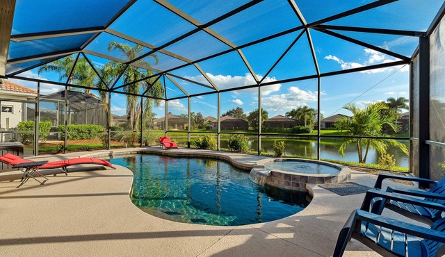 Water view golf resort 3B pool house near shops 30 mins to beach pet ok