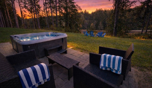 Water View Modern Home on the Bay- Hot Tub + Scenic Views