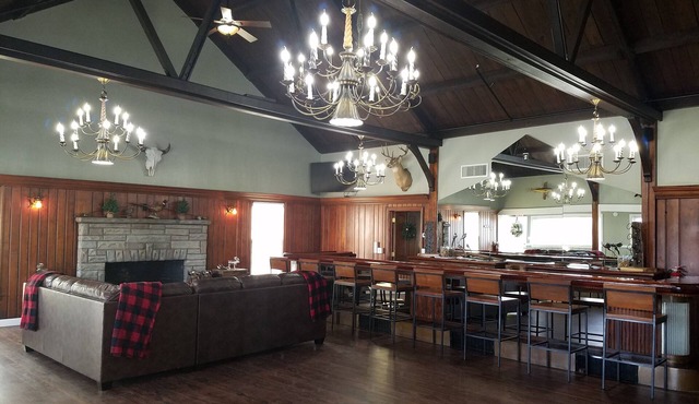 Water View Property Ideal For Hunting/Fishing Groups Or Large Families