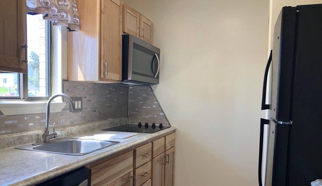 Water View - Street level condo