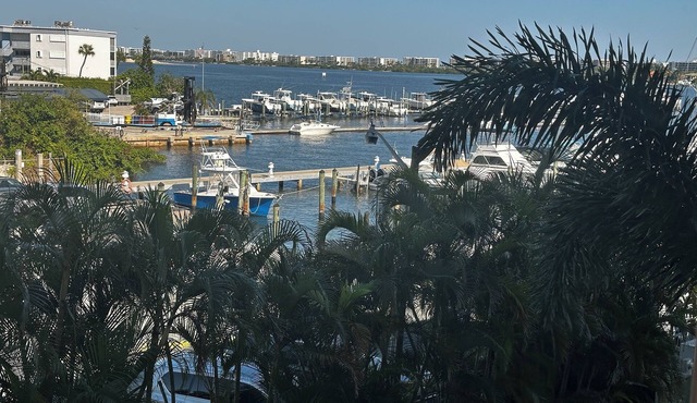 Water View with Balcony- newly renovated Contemporary style