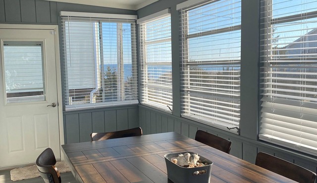 WATER VIEWS! VIRGINIA AVENUE IN BROADKILL BEACH!MINI WEEKS AVAILABLE