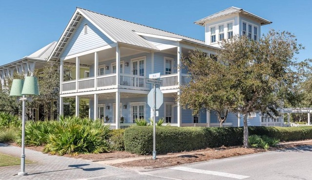 Watercolor by Dune Vacation Rentals - Beach District
