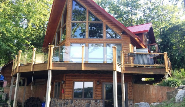 Watercress Cottage on Pentwater Lake