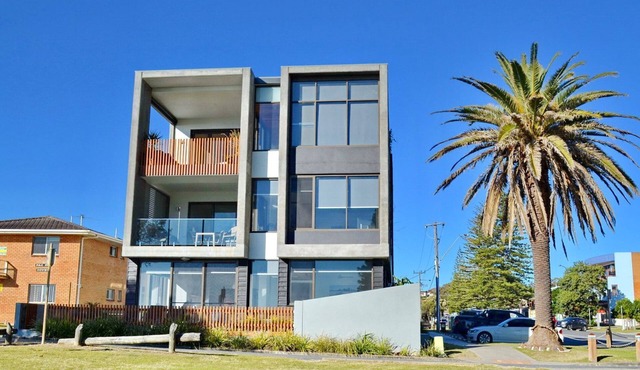 Waterford Apartment 4