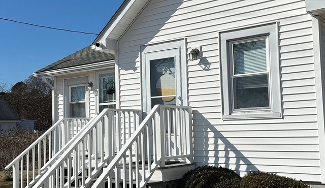 Waterfowl Watch Cottage - Chincoteague Island Quiet area,bikes, Spend Christmas