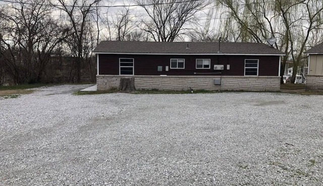 Waterfront 1 Bedroom/Cabin J/New Remodeled