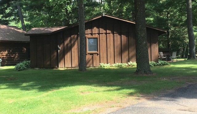 Waterfront 2 Bedroom Cottage on Beautiful Lake Nokomis, Tomahawk, WI