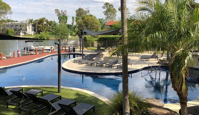 Waterfront 37 Luxury on Lake Mulwala