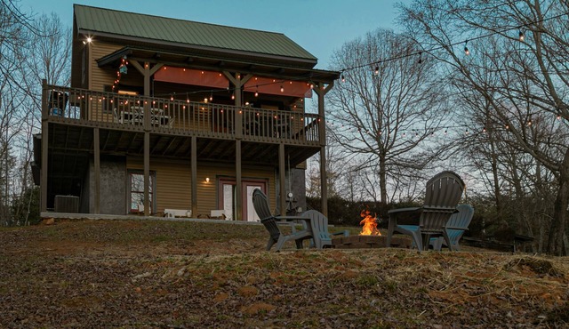 Waterfront 3rd Night FREE w 2 Night Stay thru June-Close to Helen & Wineries