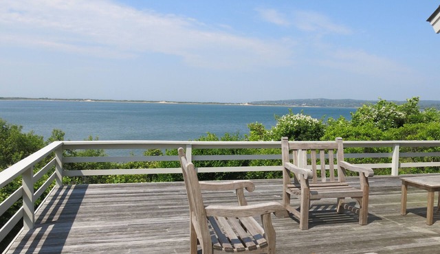 Waterfront, 4-bed/4-bath Contemporary on Menemsha Pond with Private Beach & A/C