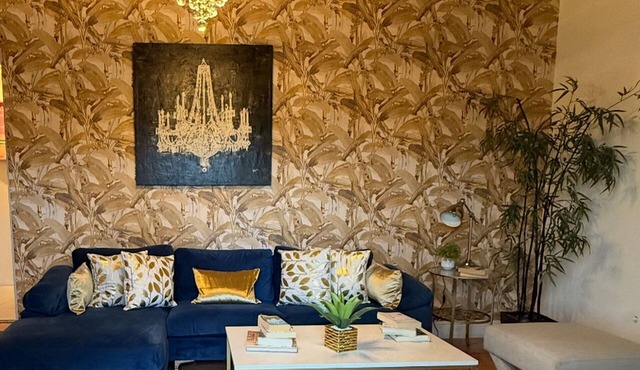 Waterfront 4BR Pool, Theater ,Game Rm – 15min Hard Rock for Game Day & Concerts