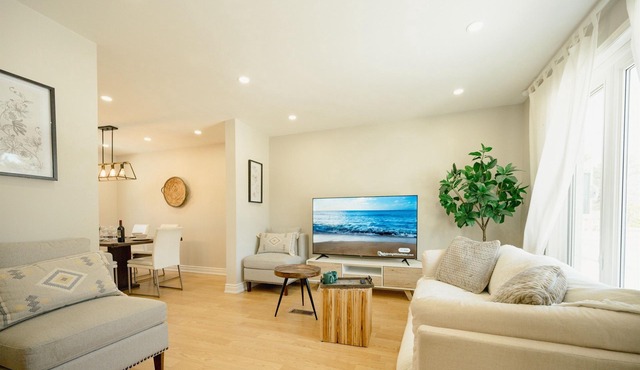 Waterfront Algonquin Escape | 4BR | River Access