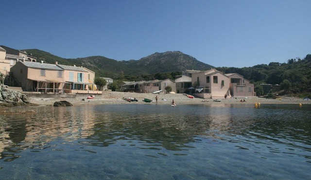 Waterfront apartment