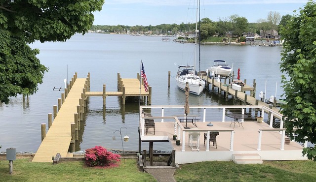 Waterfront Apartment with Fantastic Views