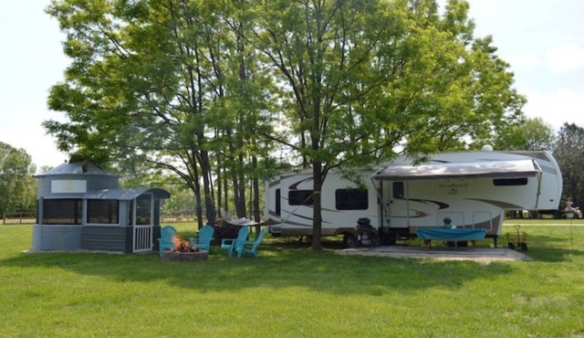 Waterfront at the Pines of Canoe Neck