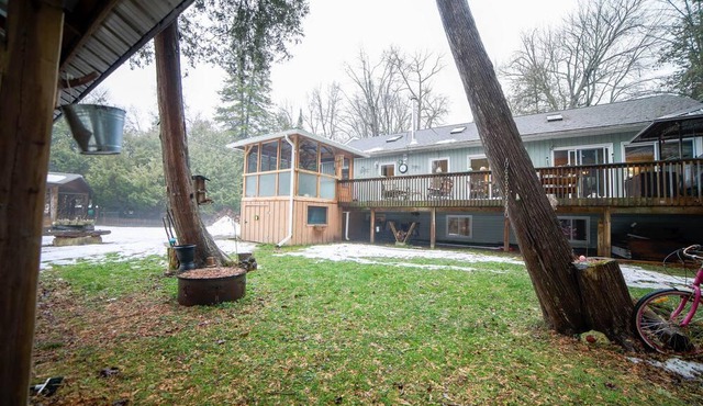 Waterfront beautiful cottage