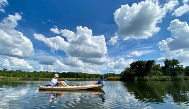 WATERFRONT Beautiful Inside and Out! Kayaker’s Paradise Fishing Manatees