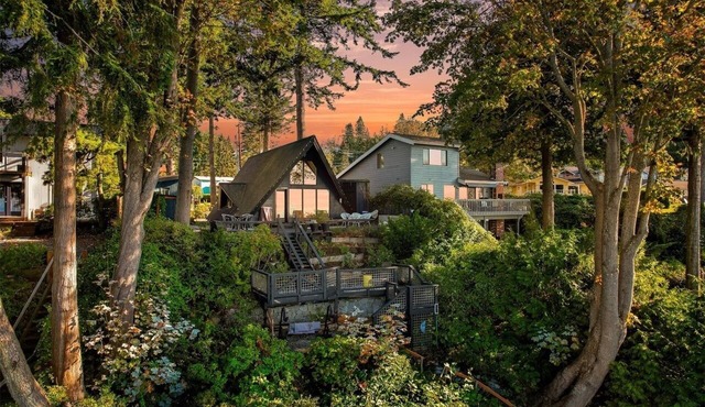 Waterfront Birch Bay A-Frame w/Hot Tub, 180 Views, Stairs to Beach, World Cup!