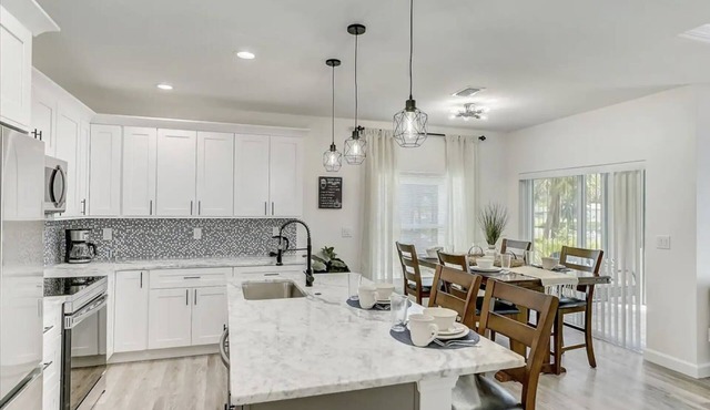 WaterFront Boundary vacation! Close to beaches 3bdr2bath,golfing fishing