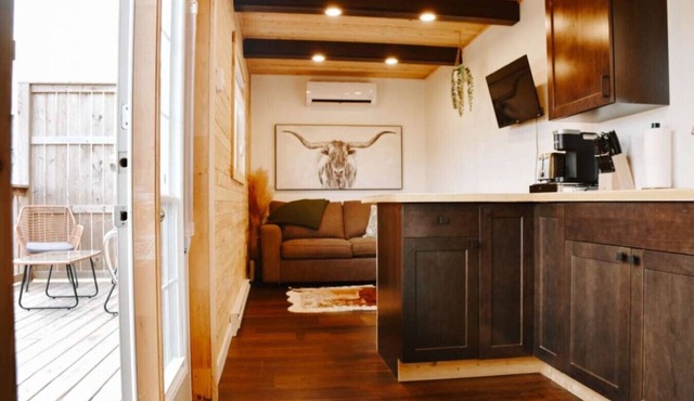 Waterfront Seacan Retreat w/Hot Tub & Sauna