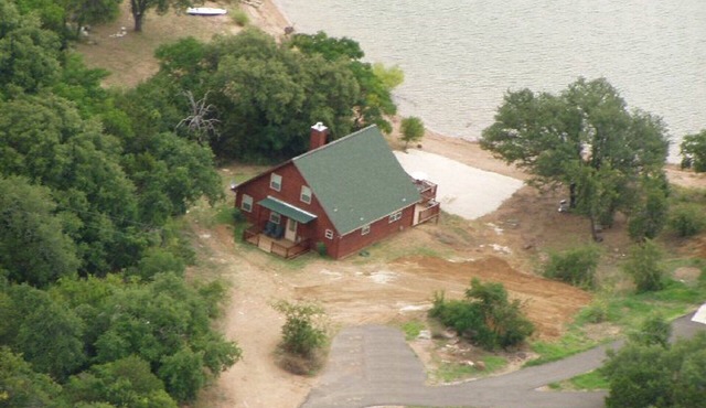Waterfront Cabin on Lake Buchanan