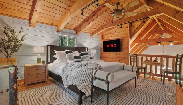 Waterfront Cabin - Sauna - Fire Pit - Private Deck