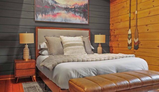 Waterfront Cabin - Sauna - Fire Pit - Bluff Views