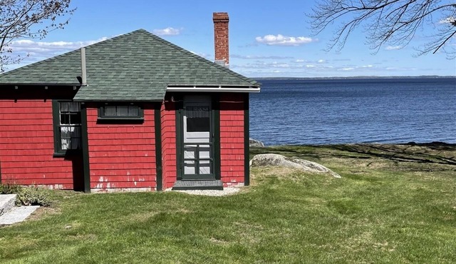 WATERFRONT CABIN SEBAGO LAKE