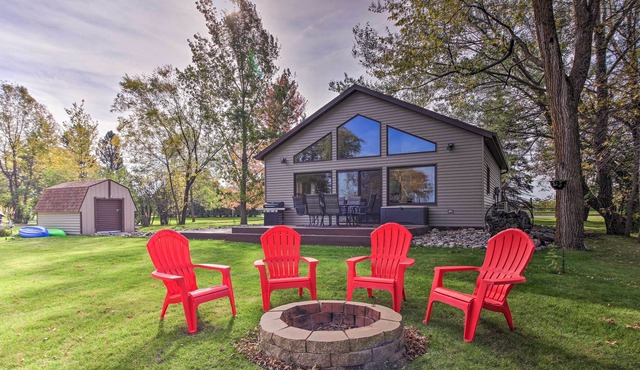 Waterfront Cabin in Detroit Lakes w/Deck+Yard