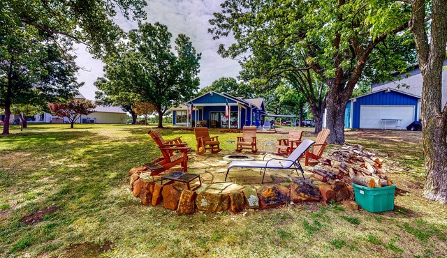 Waterfront Cabin with Kayaks, Firepit, & Grill