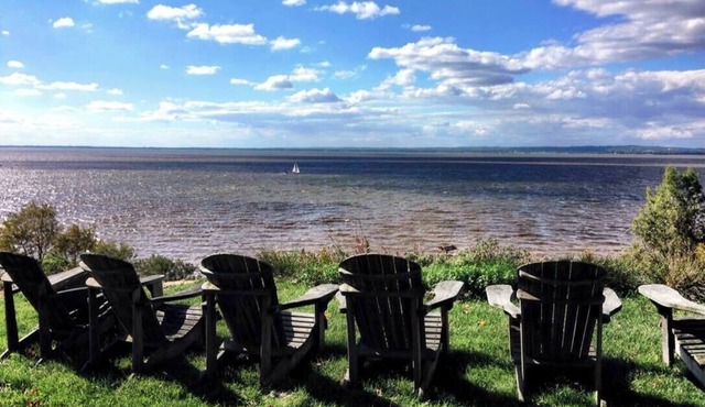 Waterfront Cabin With Spectacular Sunsets Overlooking The Chesapeake Bay