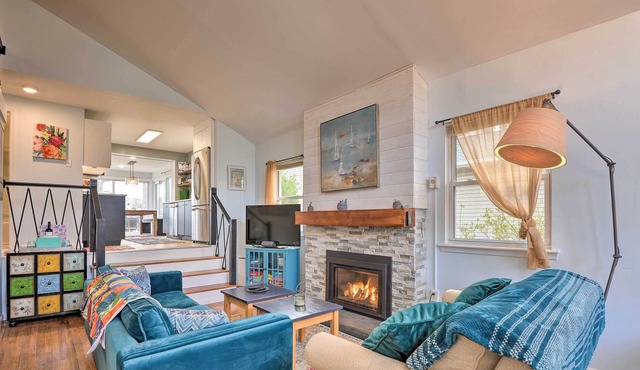 Waterfront Chesapeake Cottage in Oyster Bay - Dock