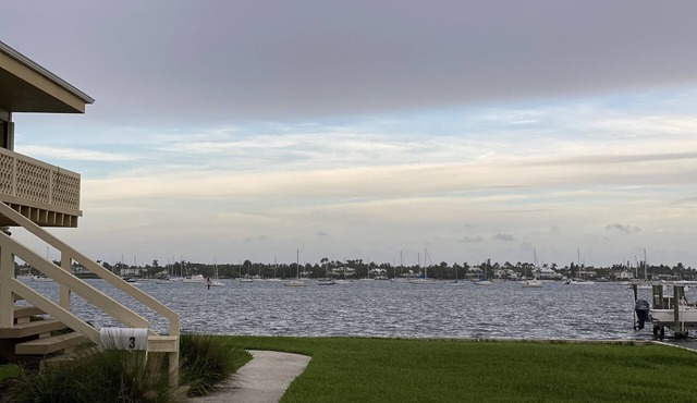 Waterfront condo overlooking Palm Beach