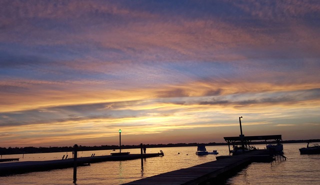 Waterfront Condo - 2Br/1Bth