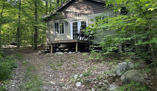 Waterfront Cottage for Rent in Parry Sound Region n
