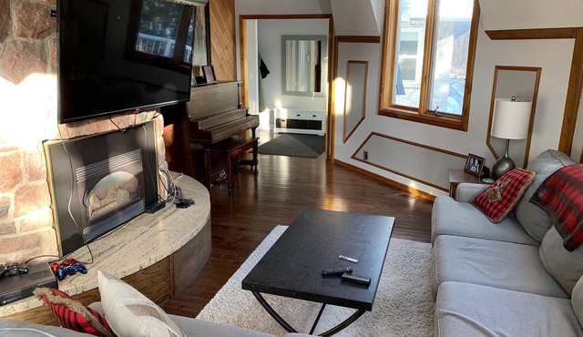 Waterfront Cottage in Beautiful Muskoka