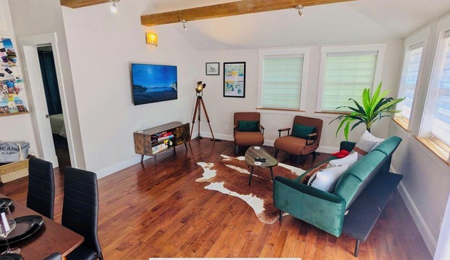 Waterfront Cottage | Steps to Dominion Park Beach & minutes to Uptown Saint John